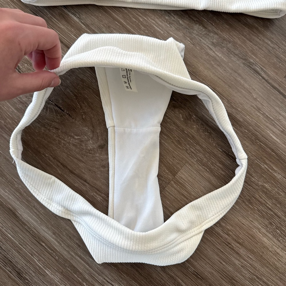 White cut out bikini set - Picture 3 of 4